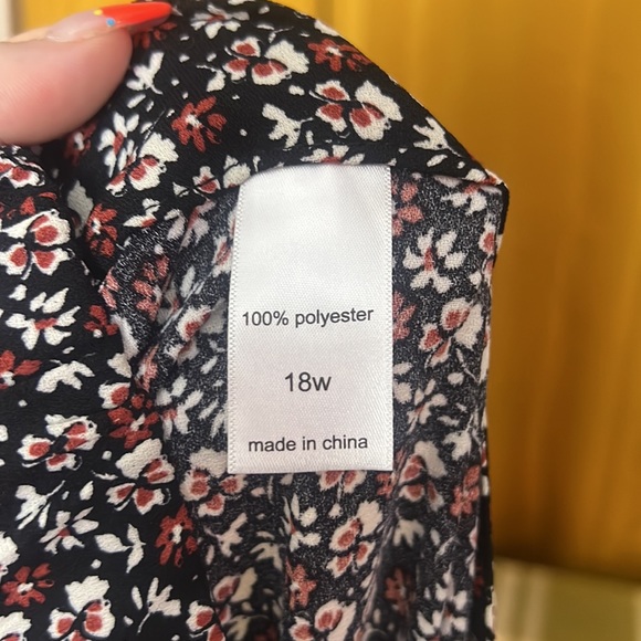 Maurices plus black, red and white floral maxi dress - Picture 4 of 4